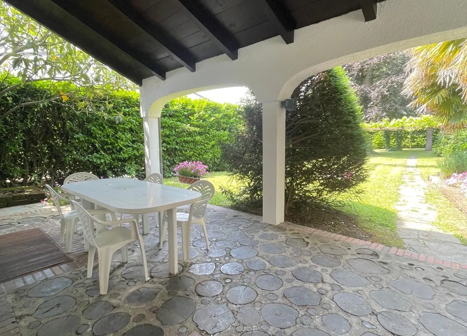 Villa Gianna Affitta Camere Inverigo 0*,